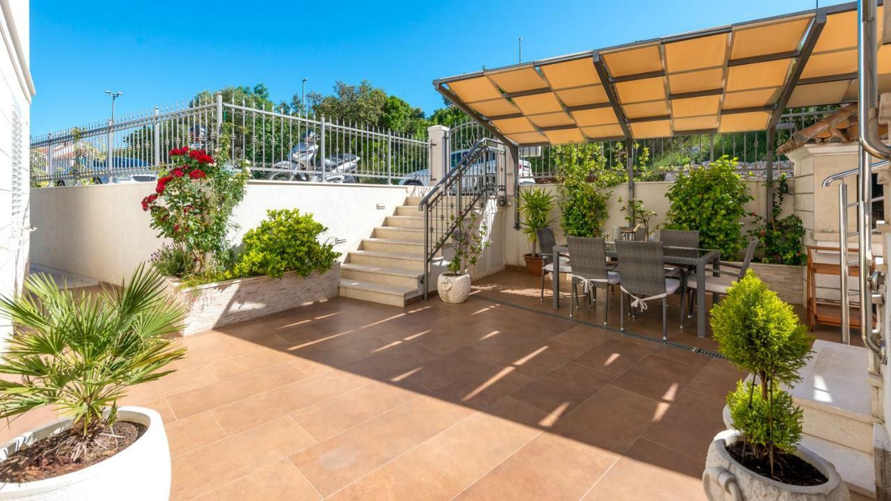 Apartments Sandra Solitudo III Dubrovnik Exteriör bild